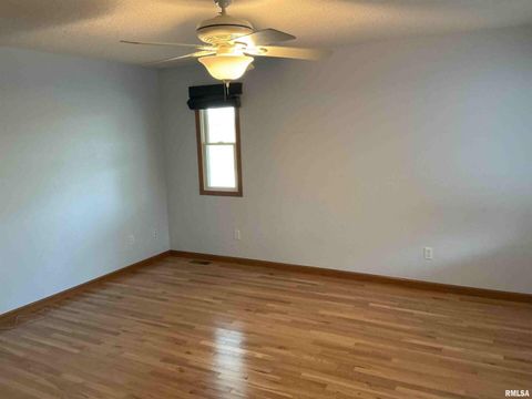 Tiny photo for 1808 106TH Avenue W, Milan, IL 61264 (MLS # QC4267405)