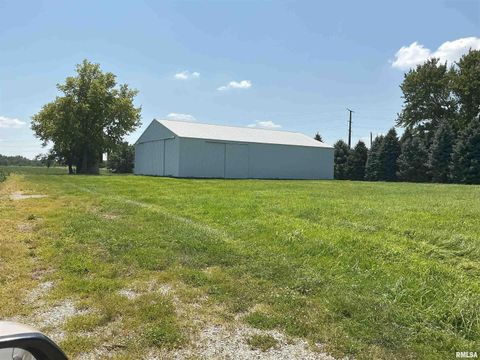 Tiny photo for 1808 106TH Avenue W, Milan, IL 61264 (MLS # QC4267405)
