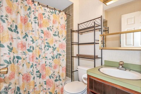 Tiny photo for 6135 Marshall Avenue #301, Chicago Ridge, IL 60415 (MLS # 12661403)