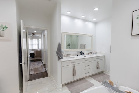 Tiny photo for 24 N Ada Street #D, Chicago, IL 60607 (MLS # 12795516)