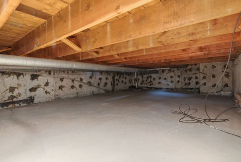 Tiny photo for 331 E Huntington Avenue, Elmhurst, IL 60126 (MLS # 12659542)