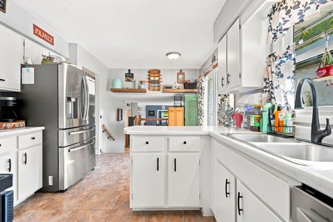Tiny photo for 3734 Lorton Avenue, Davenport, IA 52807 (MLS # 12753240)