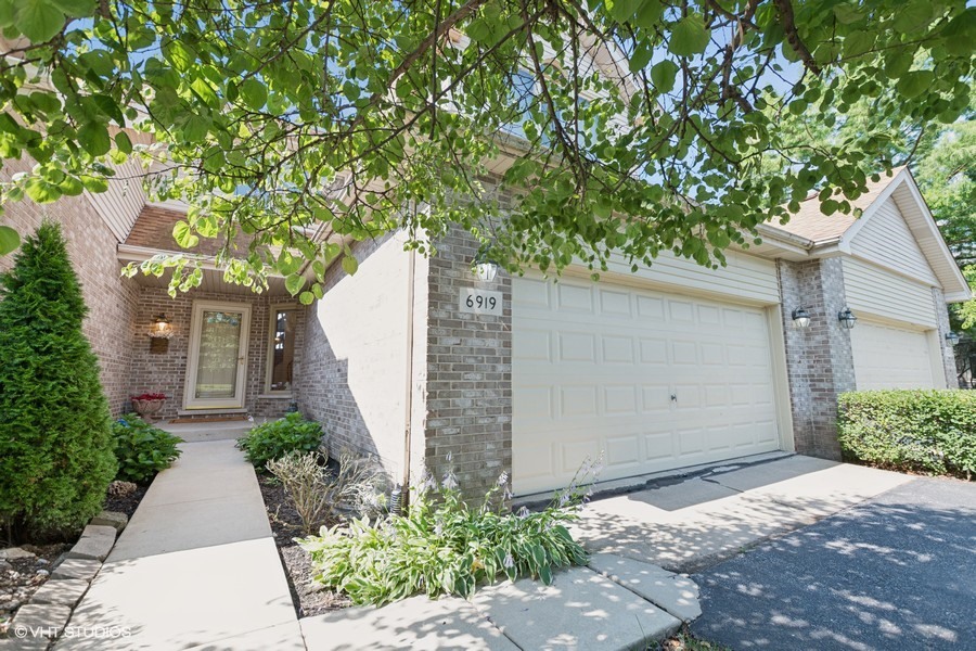 6919 Lexington Court