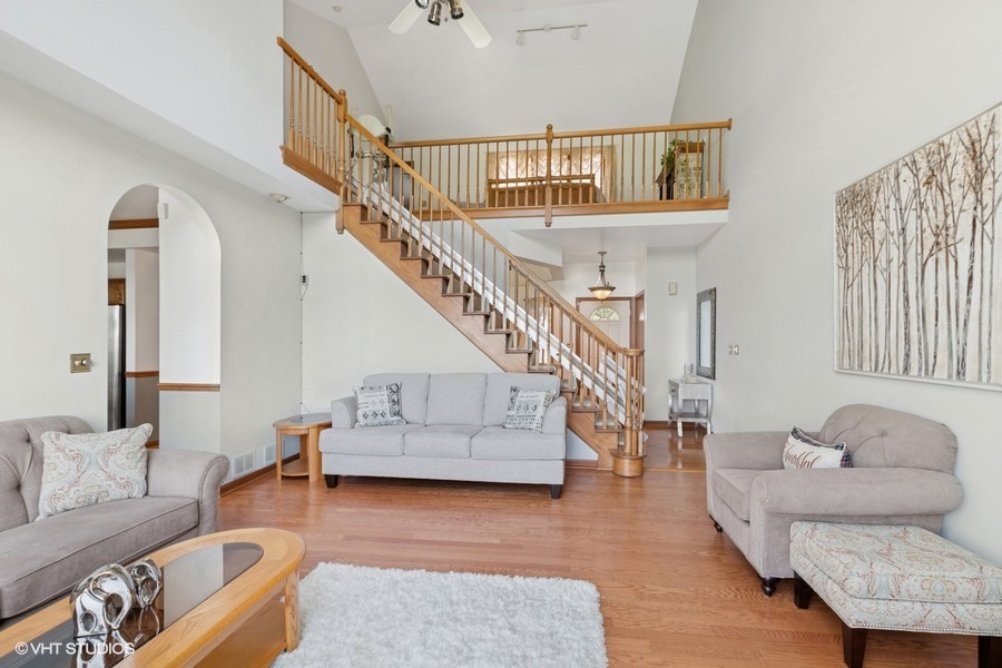 6919 Lexington Court
