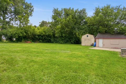 Tiny photo for 1013 Highmoor Road, Lombard, IL 60148 (MLS # 12691276)