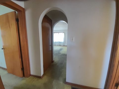 Tiny photo for 211 4th Avenue, Mendota, IL 61342 (MLS # 12471910)