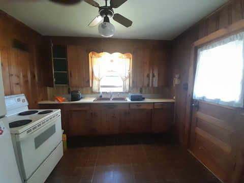 Tiny photo for 211 4th Avenue, Mendota, IL 61342 (MLS # 12471910)