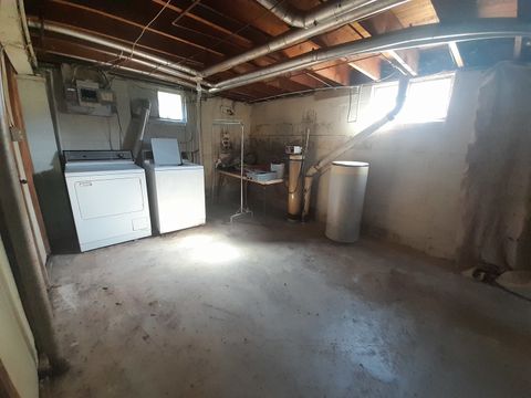 Tiny photo for 211 4th Avenue, Mendota, IL 61342 (MLS # 12471910)