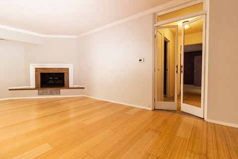 Tiny photo for 633 Cress Creek Lane #1, Crystal Lake, IL 60014 (MLS # 12525760)