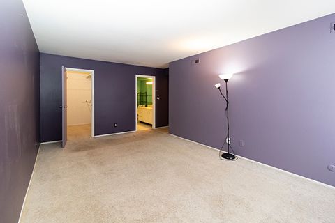 Tiny photo for 633 Cress Creek Lane #1, Crystal Lake, IL 60014 (MLS # 12525760)