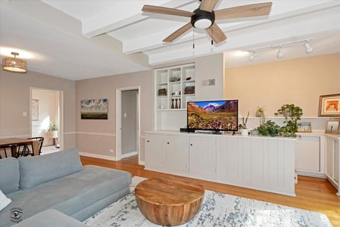Tiny photo for 10025 S Hamilton Avenue, Chicago, IL 60643 (MLS # 12613965)