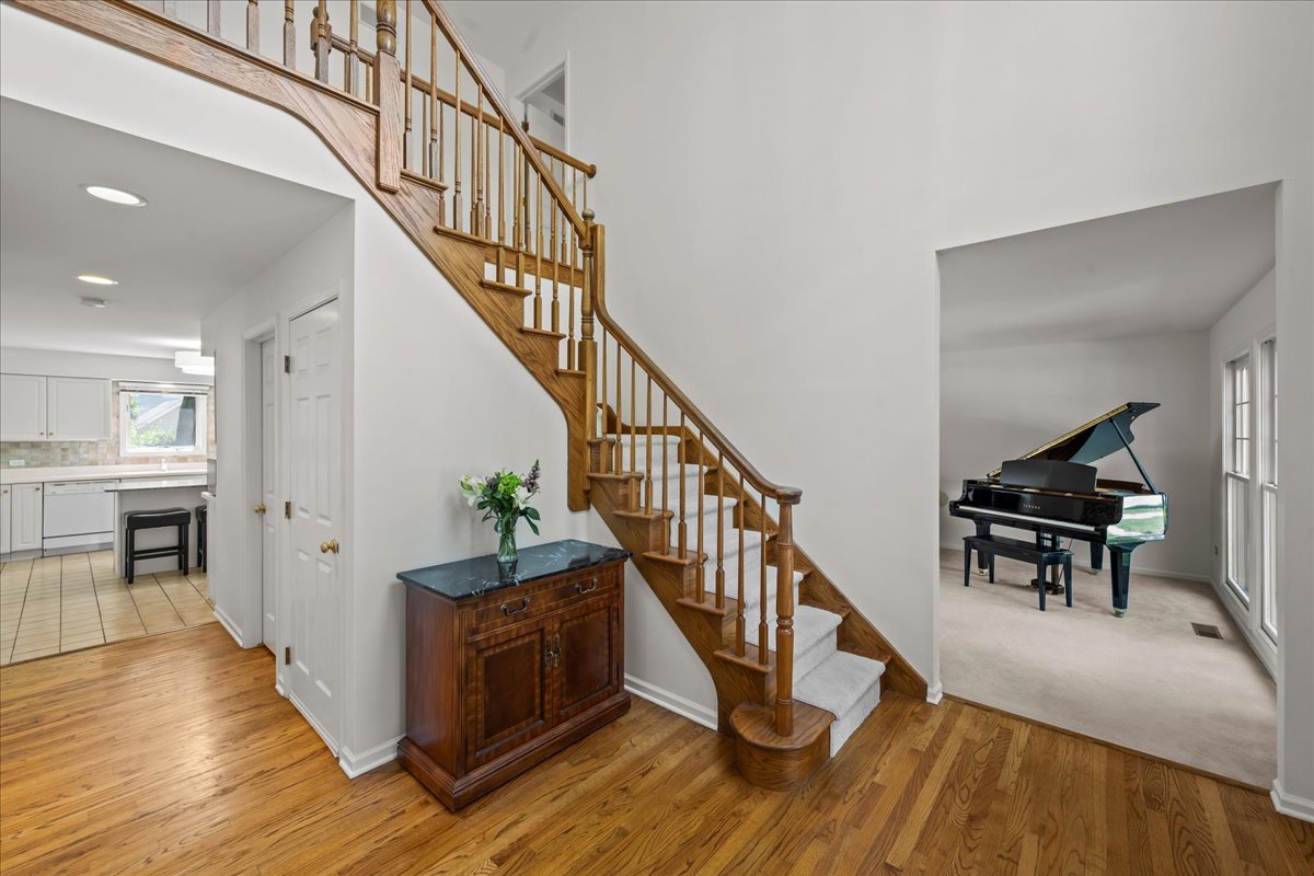 542 Wayland Avenue