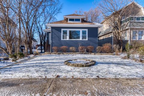 204 S 16th Avenue Maywood IL 60153