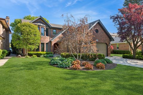 Photo of 2208 Milton Avenue, Park Ridge, IL 60068 (MLS # 12631992)