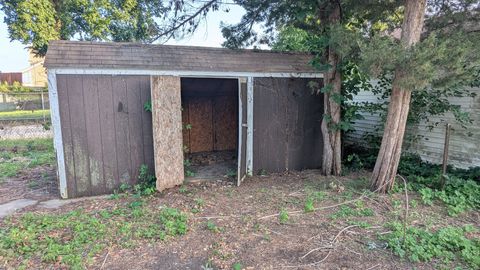 Tiny photo for 3607 Keota Avenue, Davenport, IA 52802 (MLS # 12691614)