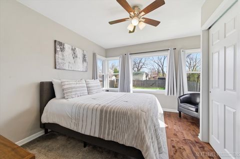 Tiny photo for 213 W School Street, Villa Park, IL 60181 (MLS # 12614223)