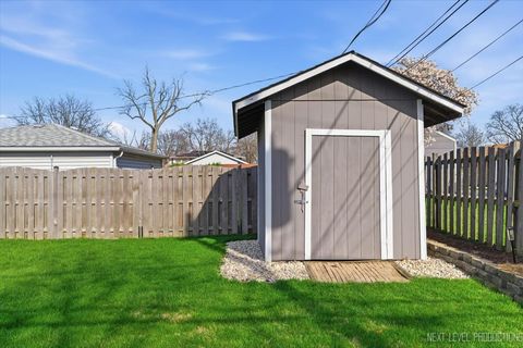 Tiny photo for 213 W School Street, Villa Park, IL 60181 (MLS # 12614223)