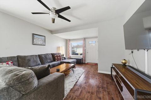 Tiny photo for 213 W School Street, Villa Park, IL 60181 (MLS # 12614223)