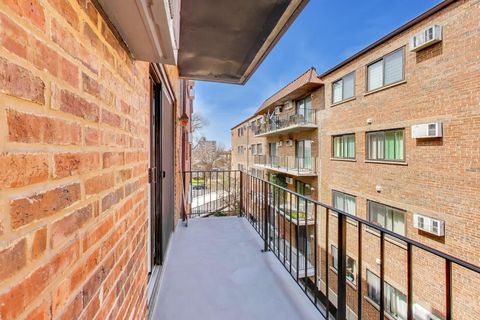 Tiny photo for 2325 N Neva Avenue #302B, Chicago, IL 60707 (MLS # 12610651)