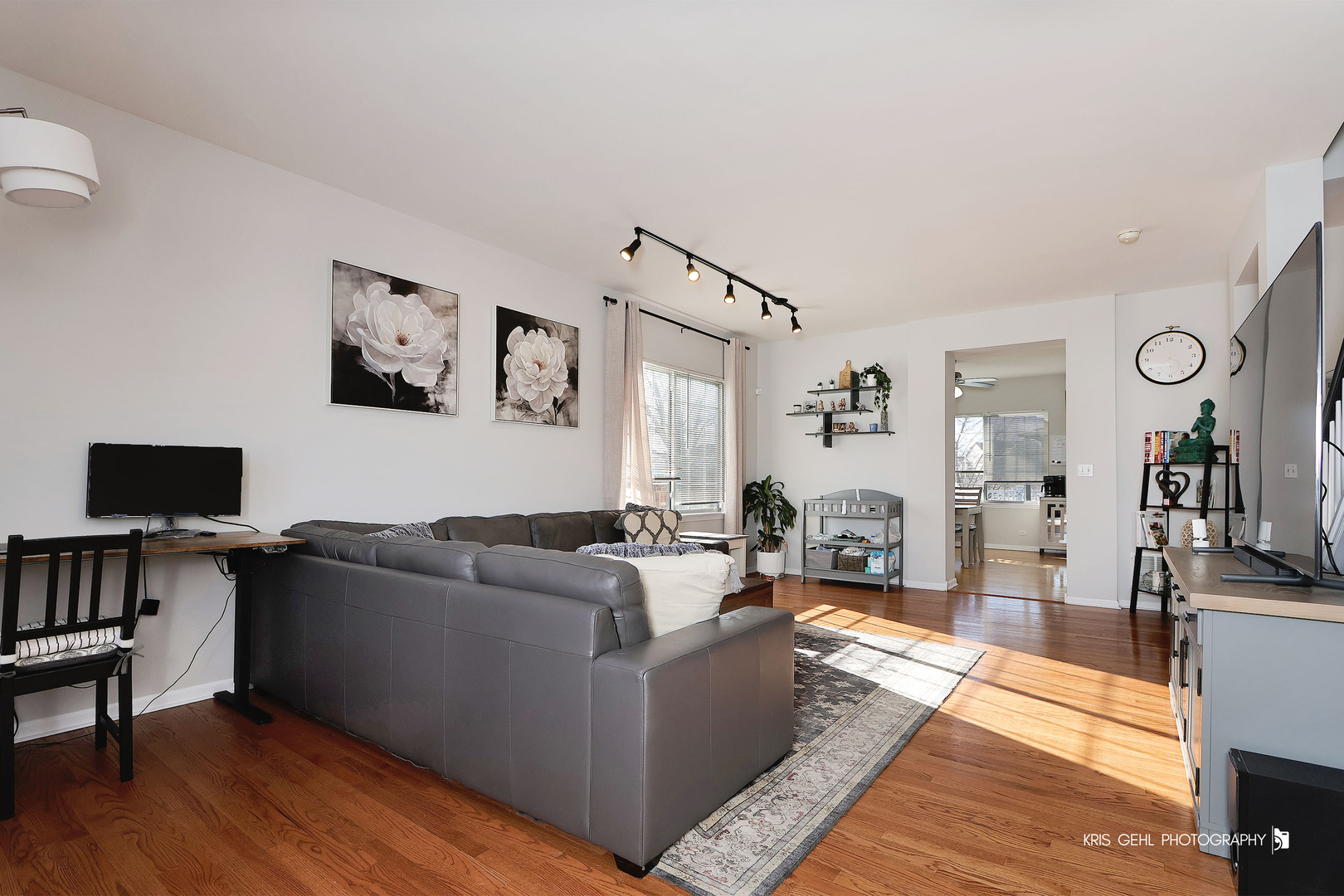 451 W Waterbury Drive