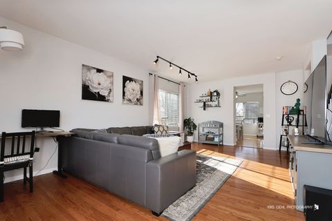 Tiny photo for 451 W Waterbury Drive, Round Lake, IL 60073 (MLS # 12564686)