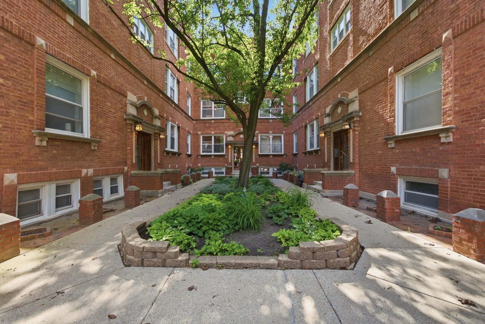 4444 N Beacon Street 2