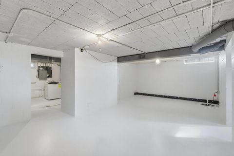 Tiny photo for 2310 Washington Street, Davenport, IA 52804 (MLS # 12551807)