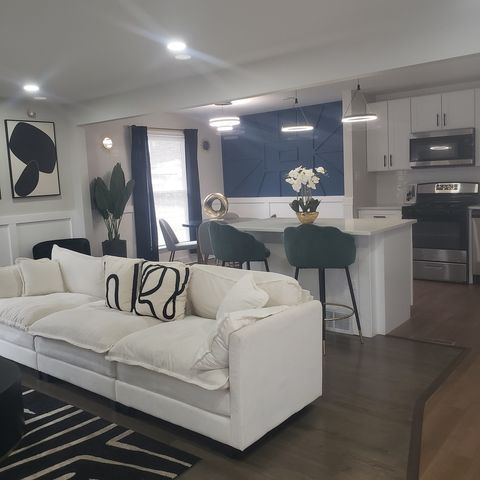 Tiny photo for 15206 Blackstone Avenue, Dolton, IL 60419 (MLS # 12574487)