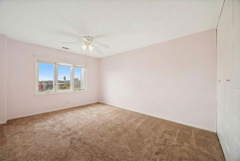 Tiny photo for 453 Raintree Drive #5A, Glen Ellyn, IL 60137 (MLS # 12502508)