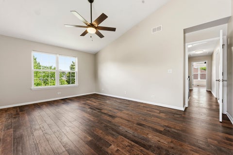 Tiny photo for 32804 Bending Creek Road, Lakemoor, IL 60051 (MLS # 12739825)