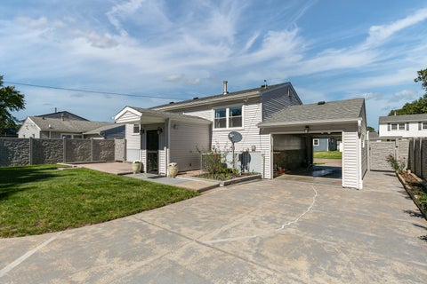 Tiny photo for 4738 19th Avenue, Moline, IL 61265 (MLS # 12777472)