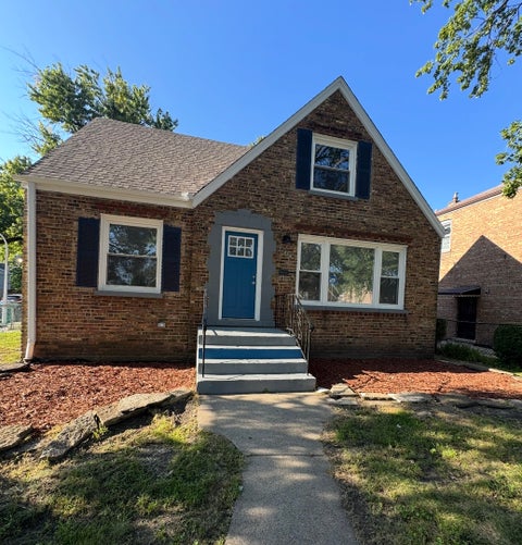 Tiny photo for 11056 S Sangamon Street, Chicago, IL 60643 (MLS # 12744672)