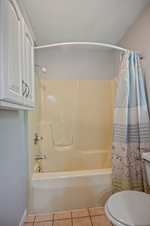 Tiny photo for 739 N Montgomery Street, Gary, IN 46403 (MLS # 12492184)