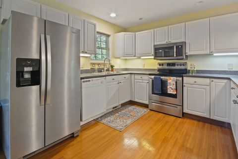 Tiny photo for 739 N Montgomery Street, Gary, IN 46403 (MLS # 12492184)