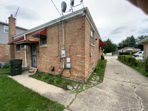 Tiny photo for 4638 Butterfield Road, Hillside, IL 60162 (MLS # 12769256)