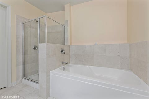 Tiny photo for 225 N Columbus Drive #6006, Chicago, IL 60601 (MLS # 12671655)