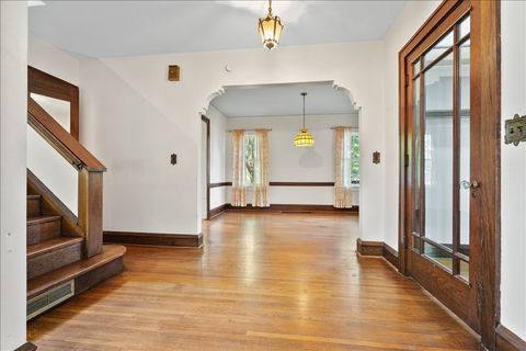 Tiny photo for 713 Normal Avenue, Normal, IL 61761 (MLS # 12484064)