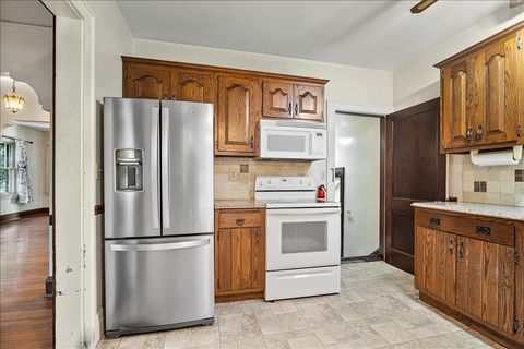 Tiny photo for 713 Normal Avenue, Normal, IL 61761 (MLS # 12484064)