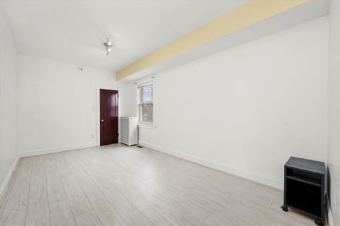 Tiny photo for 5019 N Kostner Avenue, Chicago, IL 60630 (MLS # 12418538)