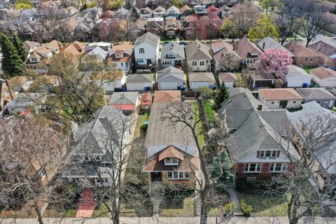 Tiny photo for 5019 N Kostner Avenue, Chicago, IL 60630 (MLS # 12418538)