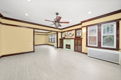 Tiny photo for 5019 N Kostner Avenue, Chicago, IL 60630 (MLS # 12418538)