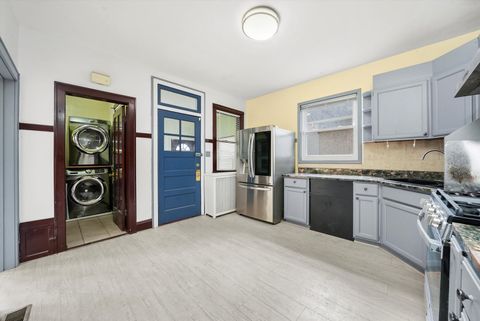 Tiny photo for 5019 N Kostner Avenue, Chicago, IL 60630 (MLS # 12418538)