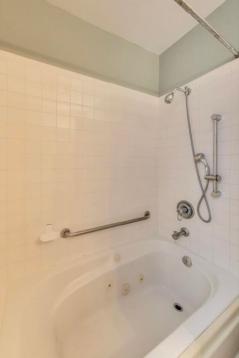 Tiny photo for 4674 N Leclaire Avenue, Chicago, IL 60630 (MLS # 12487740)