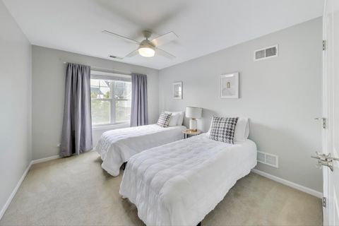 Tiny photo for 4674 N Leclaire Avenue, Chicago, IL 60630 (MLS # 12487740)