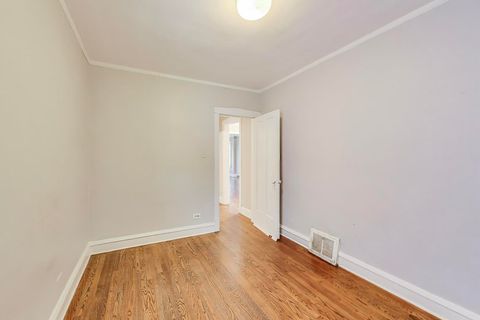 Tiny photo for 4674 N Leclaire Avenue, Chicago, IL 60630 (MLS # 12487740)