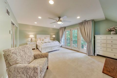 Tiny photo for 4674 N Leclaire Avenue, Chicago, IL 60630 (MLS # 12487740)