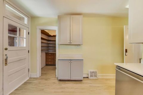 Tiny photo for 4674 N Leclaire Avenue, Chicago, IL 60630 (MLS # 12487740)
