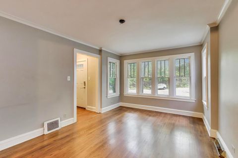 Tiny photo for 4674 N Leclaire Avenue, Chicago, IL 60630 (MLS # 12487740)