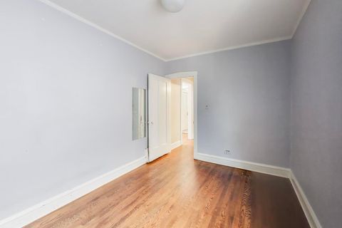 Tiny photo for 4674 N Leclaire Avenue, Chicago, IL 60630 (MLS # 12487740)