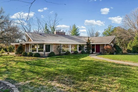 Tiny photo for 22 Greencroft Drive, Champaign, IL 61821 (MLS # 12529352)